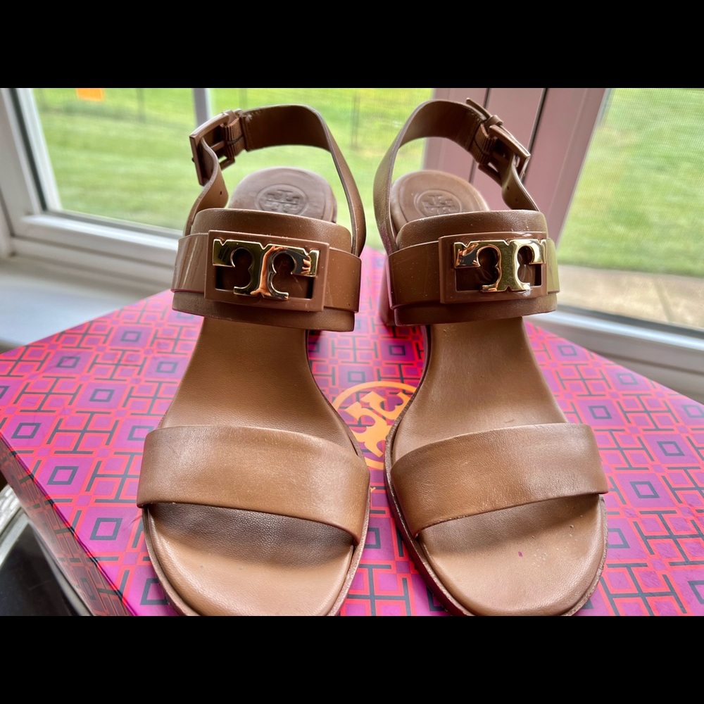 Tory Burch Sandals in Royal Tan